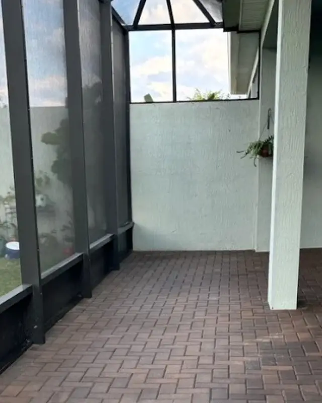 Paver pool deck in Melbourne, FL after cleaning